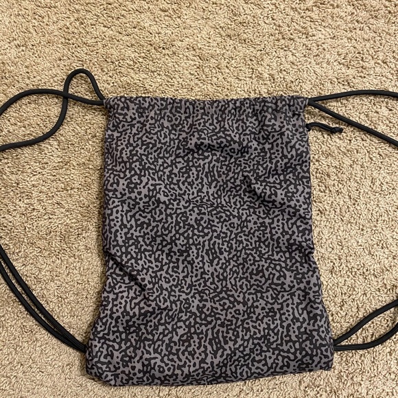 Nike Bag - Picture 2 of 2